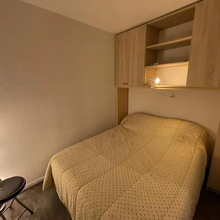 Daire Proche Avec Piscine, Parking Et Animaux Admis - Fr-1-413-215 *